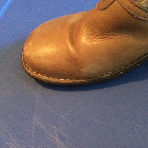 UGG - Picture 6 of 7